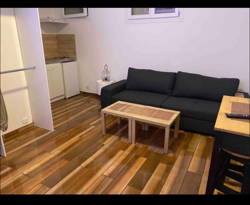 Studio Meuble Tout Equipe!! Boujan-sur-Libron Luaran gambar